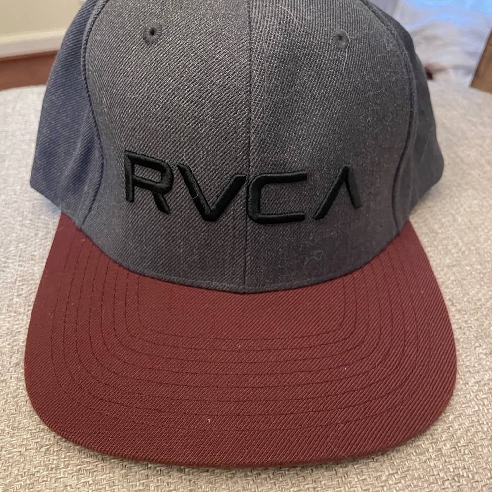 RVCA SnapBack